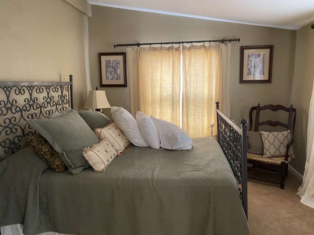 Cabin A Bedroom #2 Queen