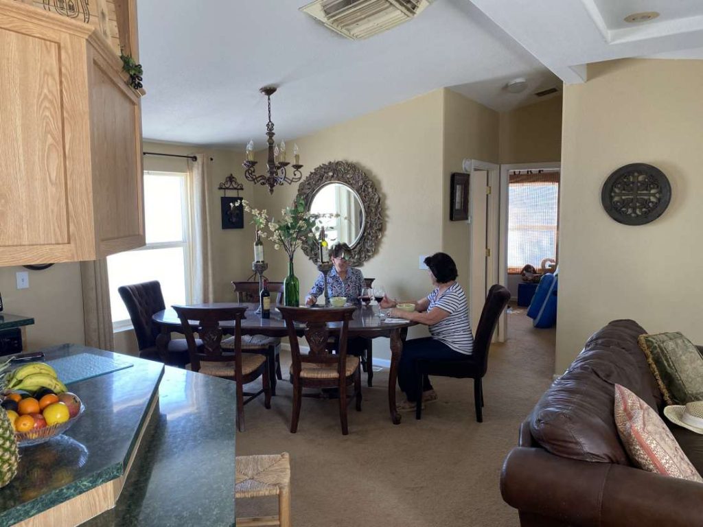Cabin A Dining Room