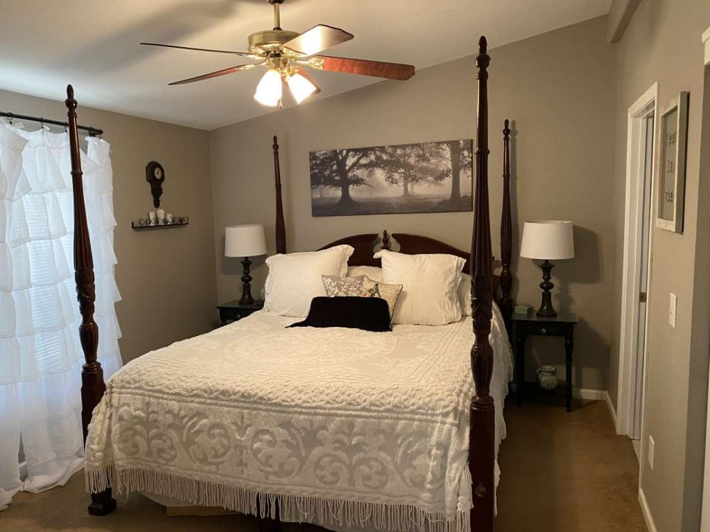 Cabin A Bedroom #1 Master King